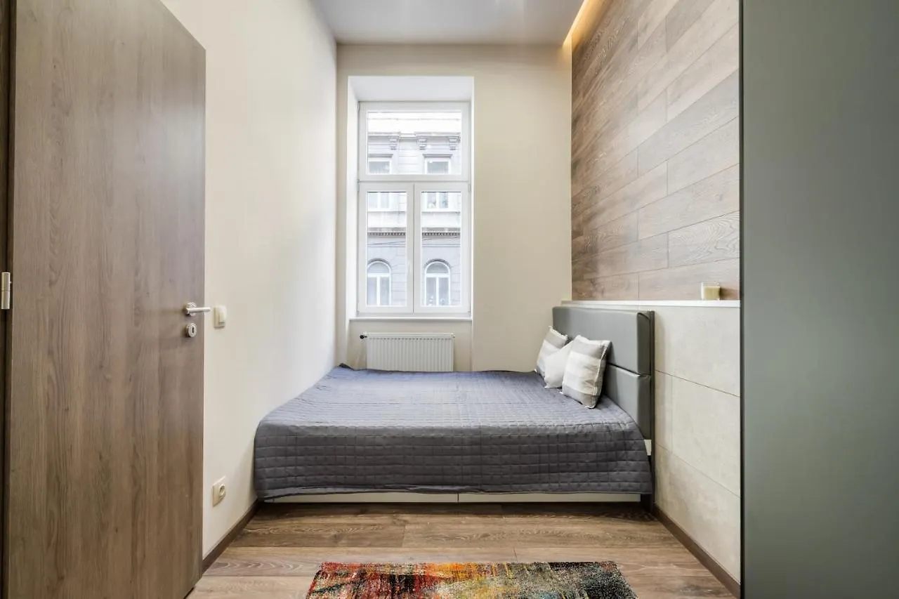 Central Comfort Suite For 6 By Oktogon Βουδαπέστη Ουγγαρία