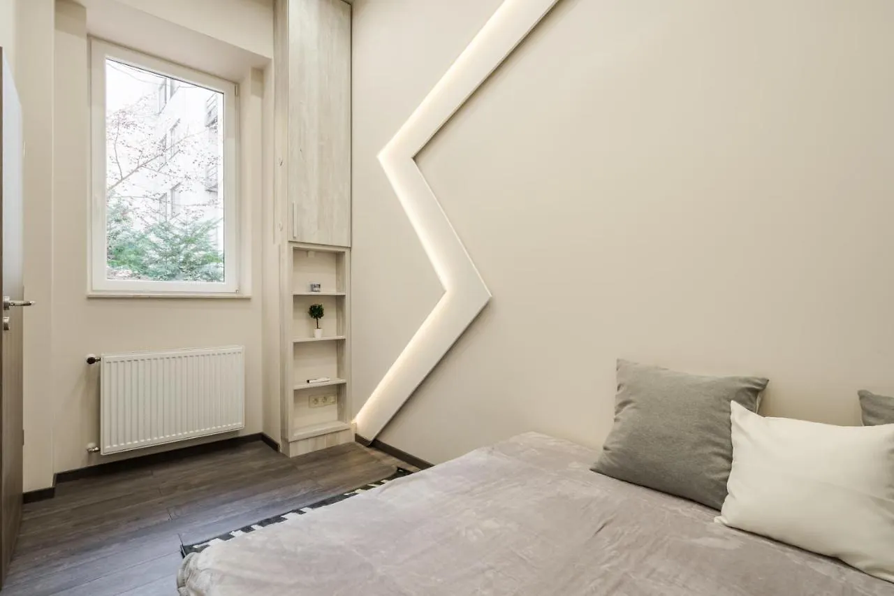 Central Comfort Suite For 6 By Oktogon Βουδαπέστη Διαμέρισμα